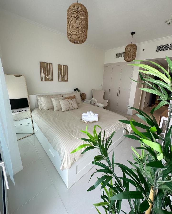 Tranquil Studio In Damac Hills Dubai Exterior foto