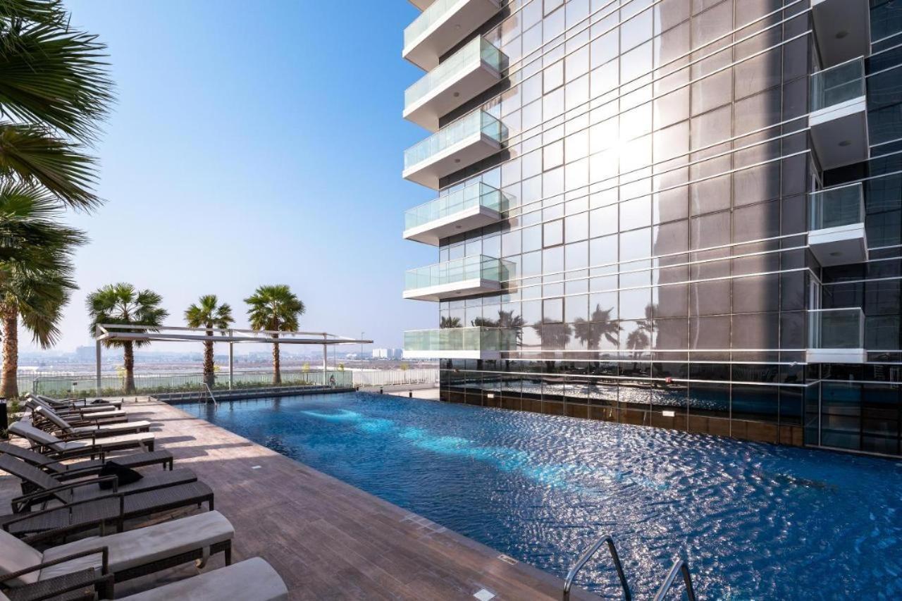 Tranquil Studio In Damac Hills Dubai Exterior foto